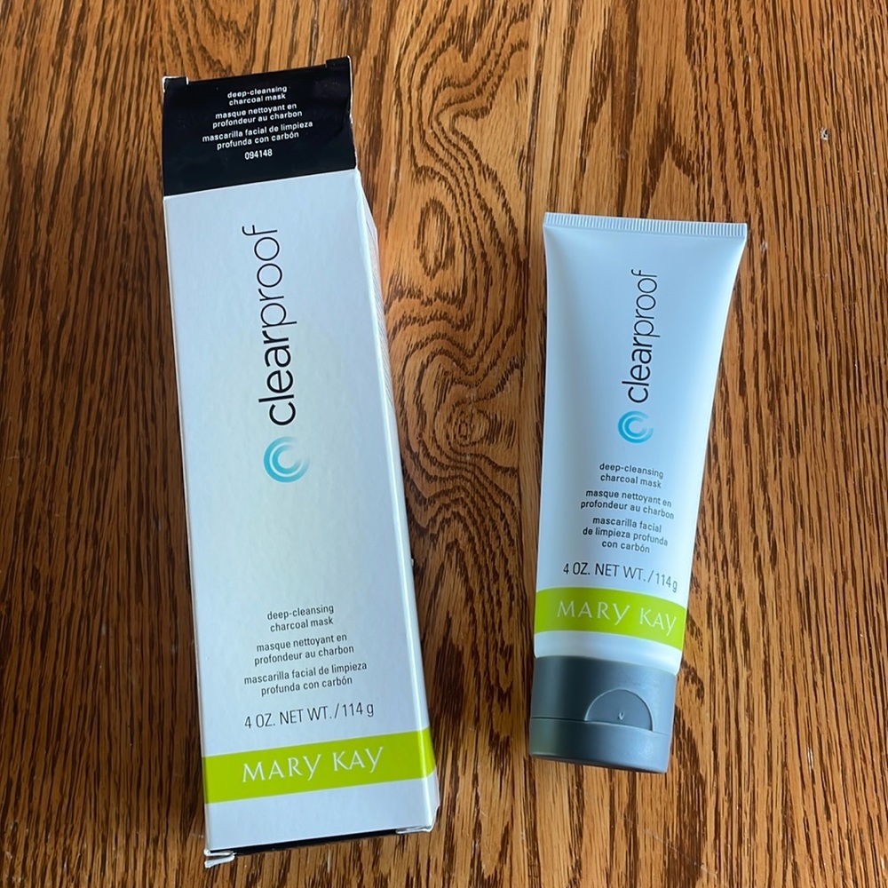 Mary Kay clearproof deep cleansing charcoal mask